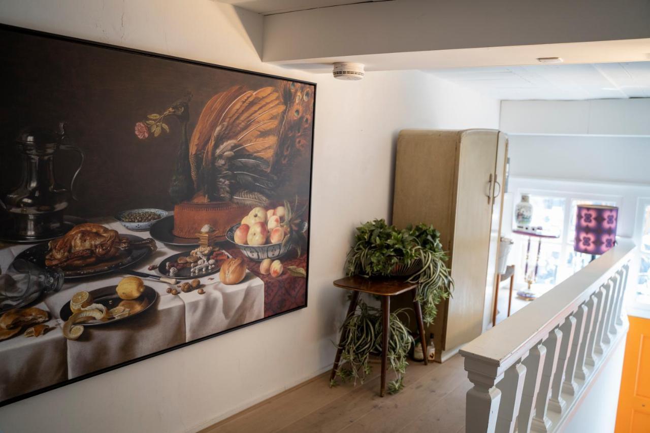 Ginny'S Studio Op De Grote Markt Breda Ngoại thất bức ảnh